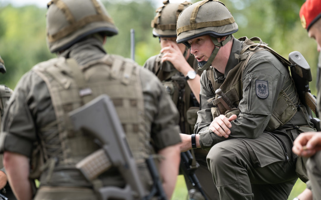 Die DRITTE ist „STETS – BEREIT“